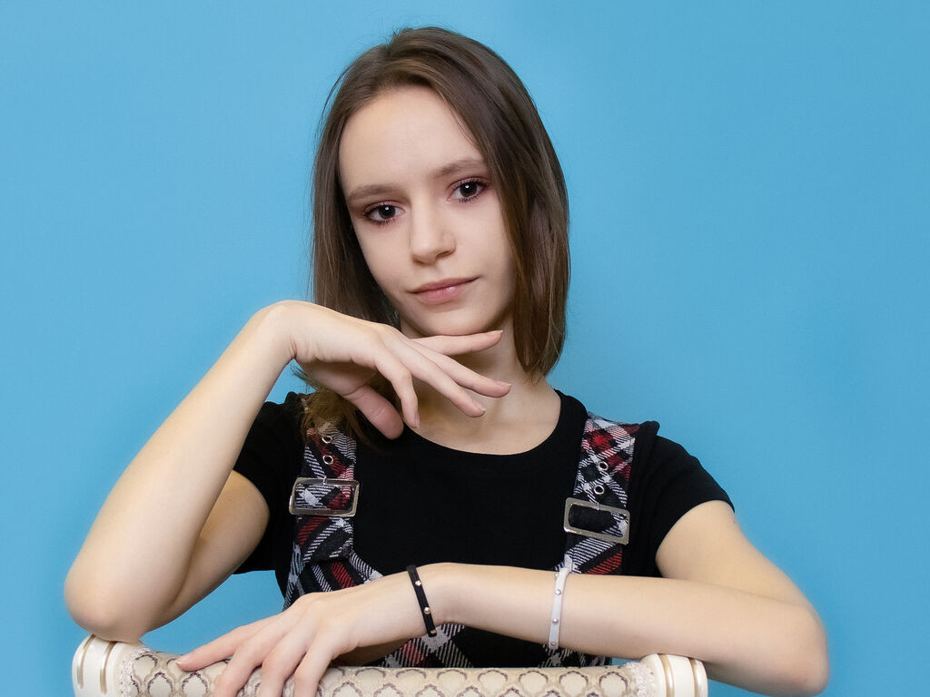 KenzieBuzz LiveJasmin