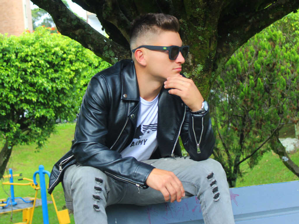 KevinToro LiveJasmin