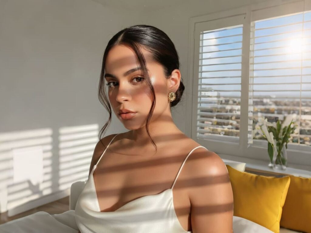 KiaraVictoria LiveJasmin