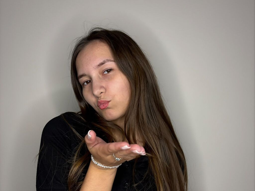 KierstenHoffis LiveJasmin
