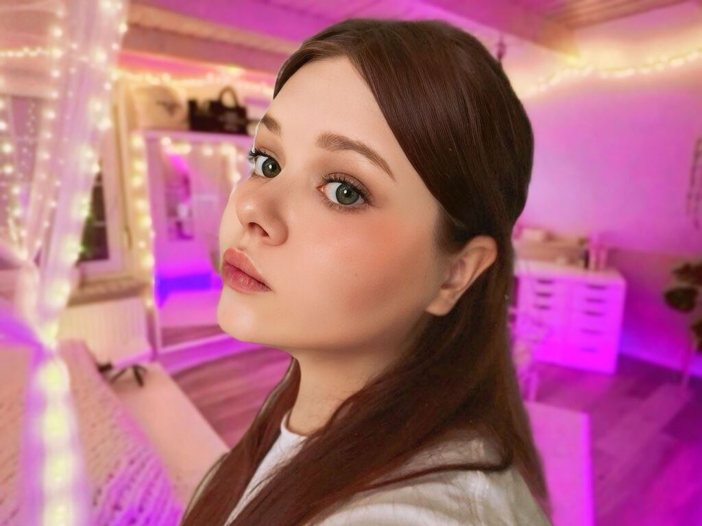 KiraShannon LiveJasmin