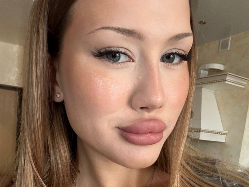 KisaAngelic LiveJasmin