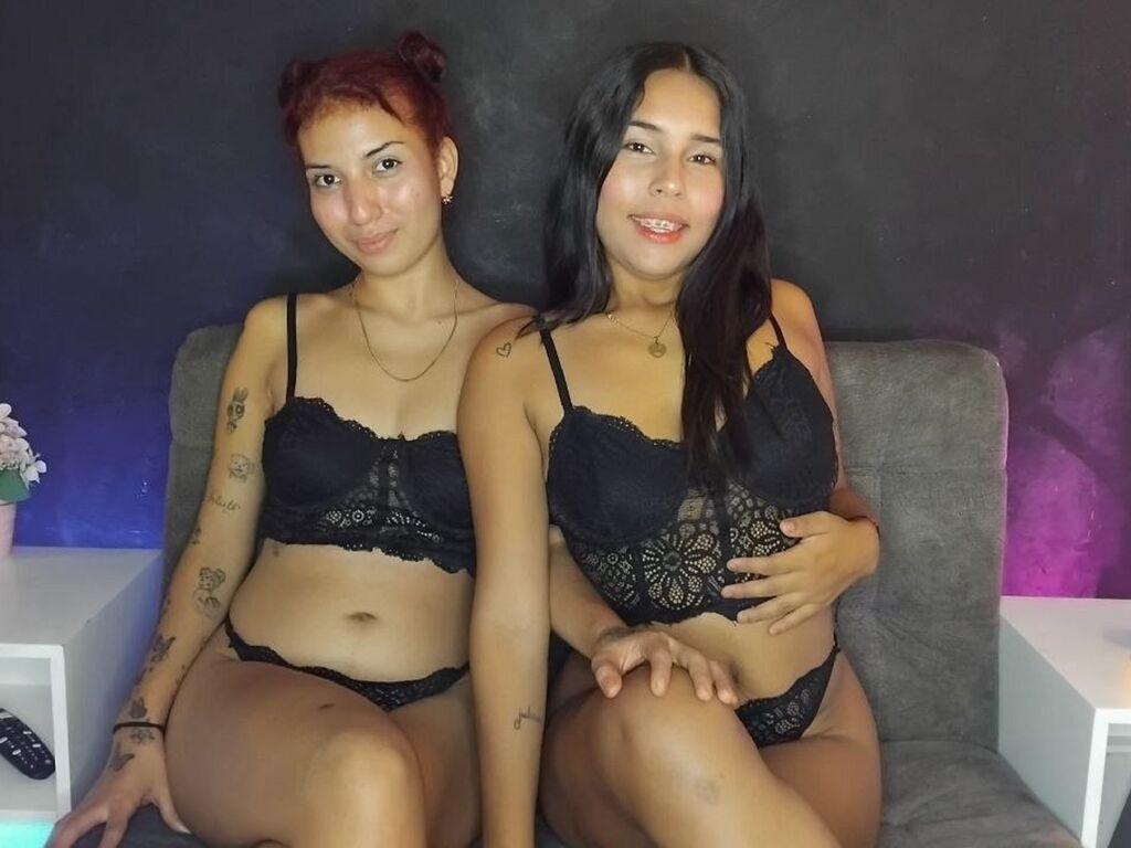 KoriAndLana LiveJasmin