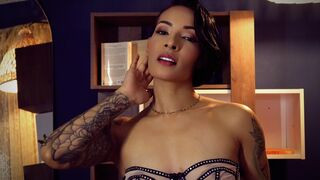 LadyRussell Cam