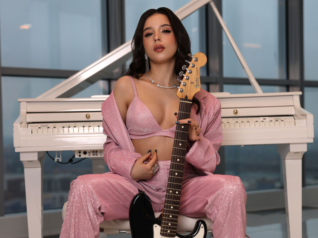 LanaPiercey LiveJasmin