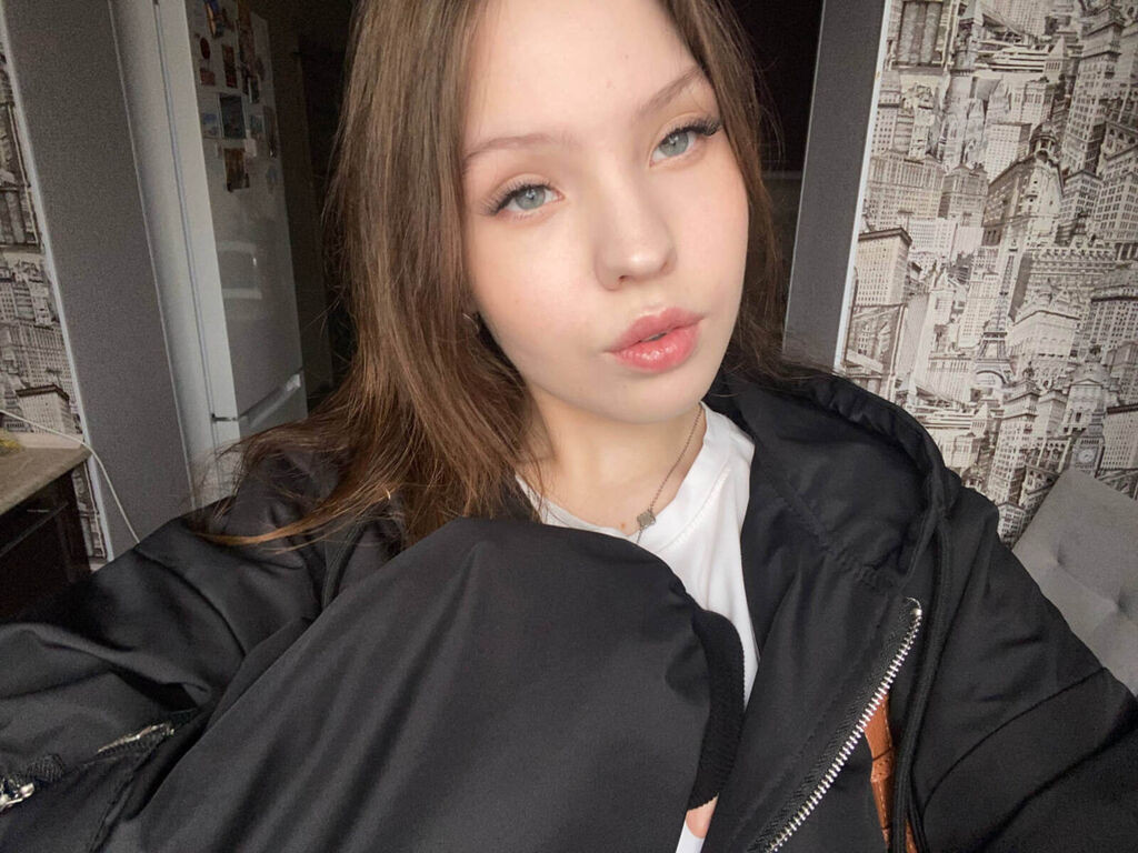 LannieBlank LiveJasmin