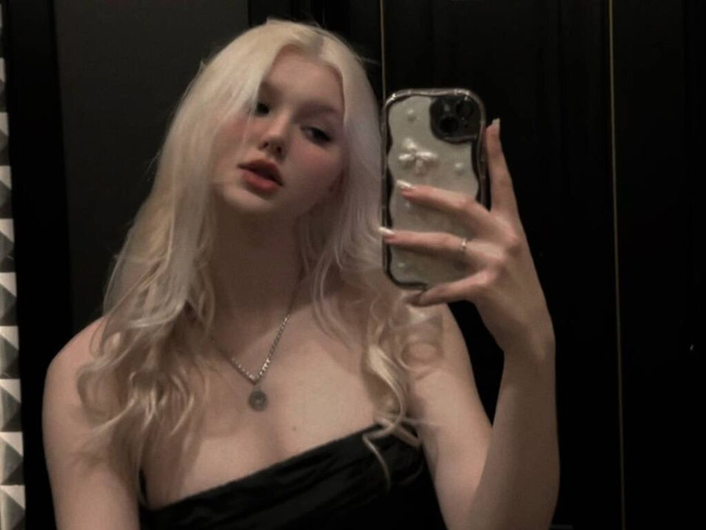 LashayBernon LiveJasmin