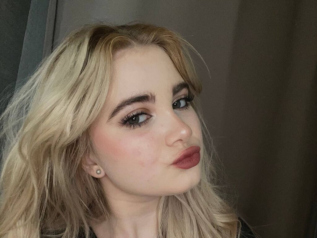 LatoyiaCanpos LiveJasmin