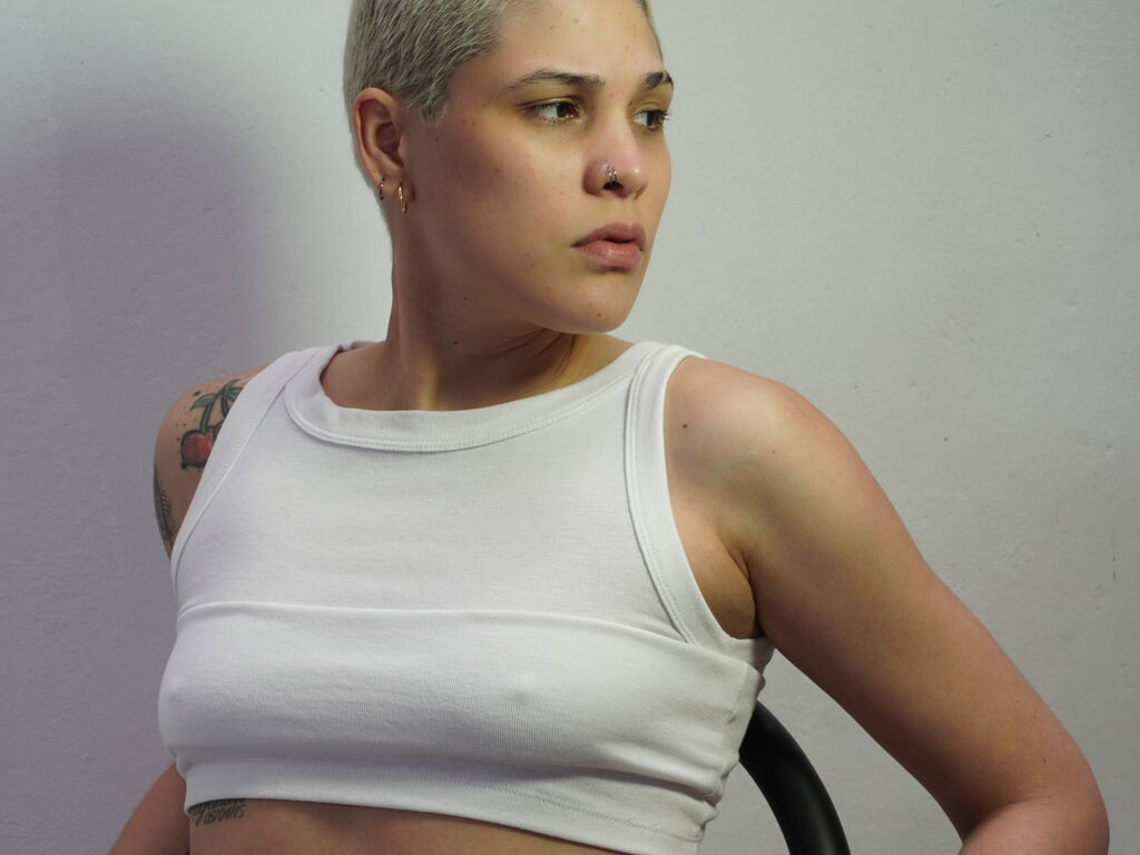 LauraaRosee LiveJasmin