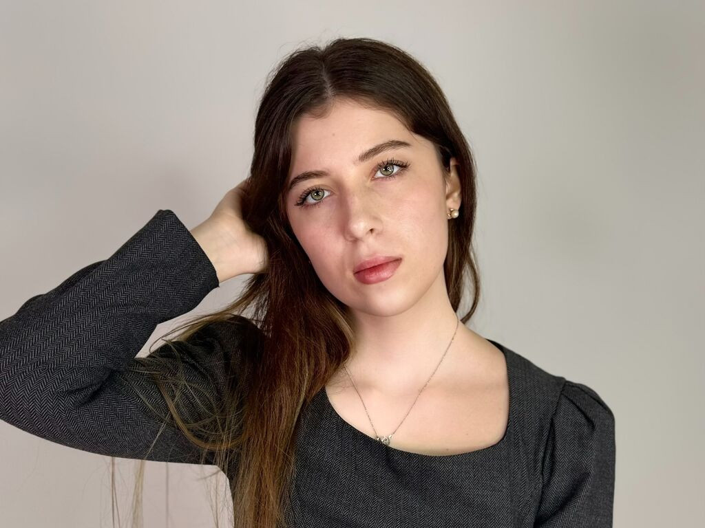 LaurenePeppe LiveJasmin