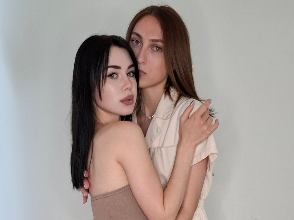 LauriAndEthal Nude