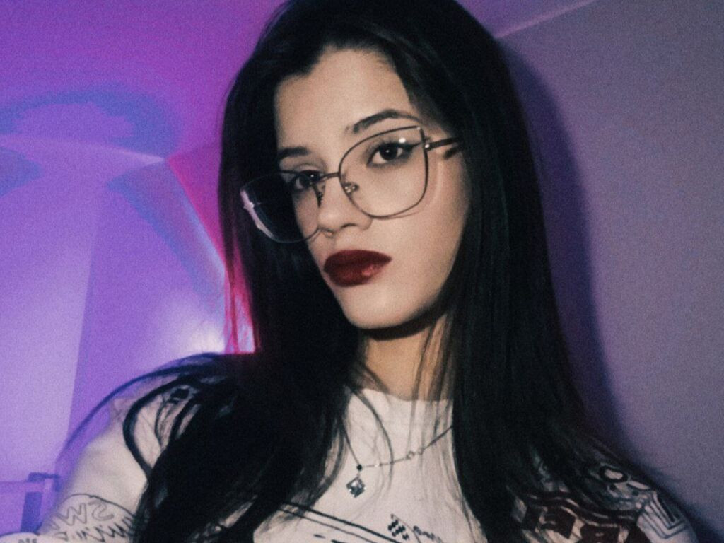 LavinaRobitaille LiveJasmin