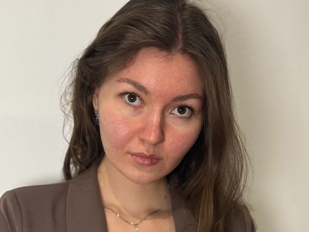 LeilaCoocher LiveJasmin