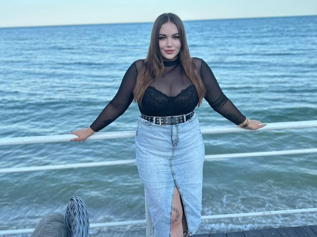 LeillaTvin LiveJasmin