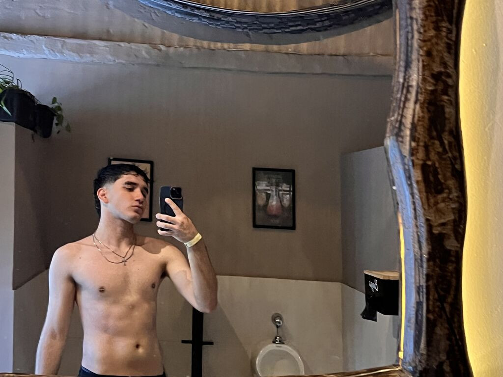 LeoPardos LiveJasmin