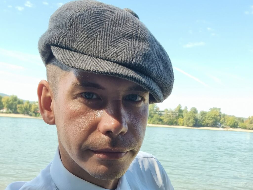 LeslieFleur LiveJasmin