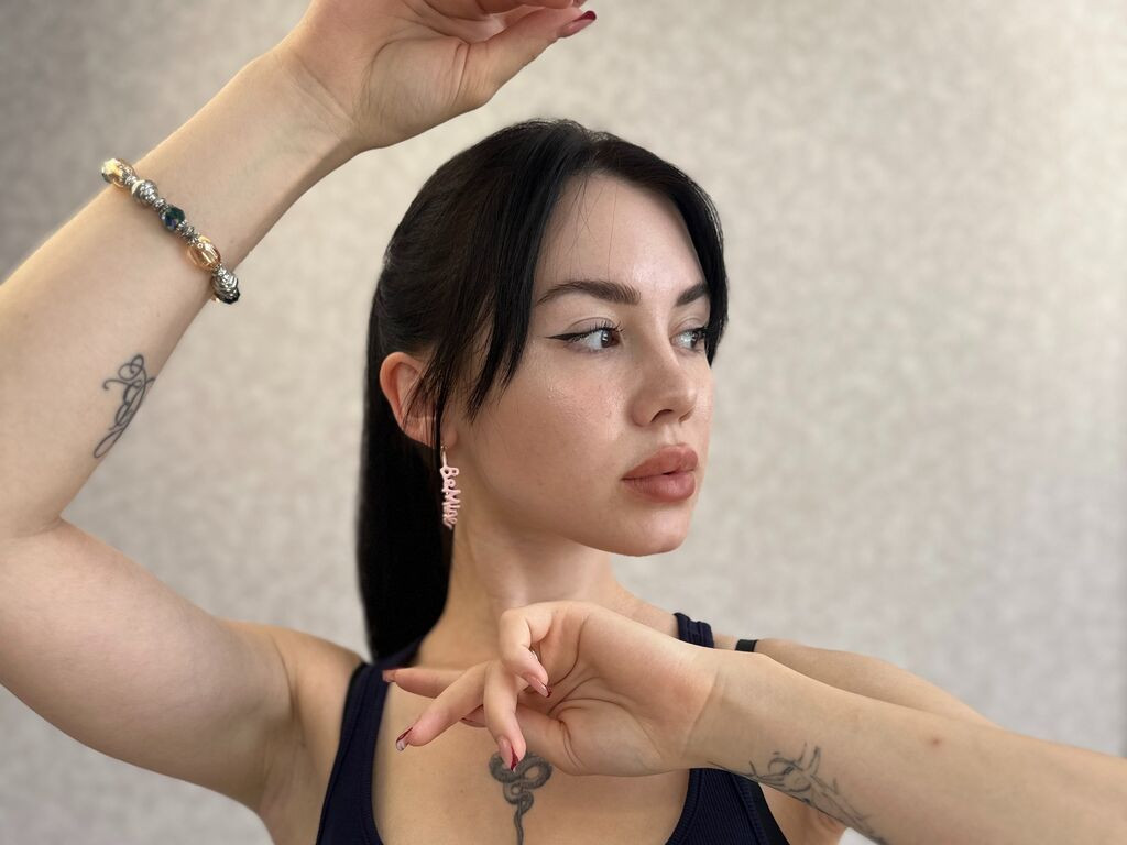 LiaBurri LiveJasmin