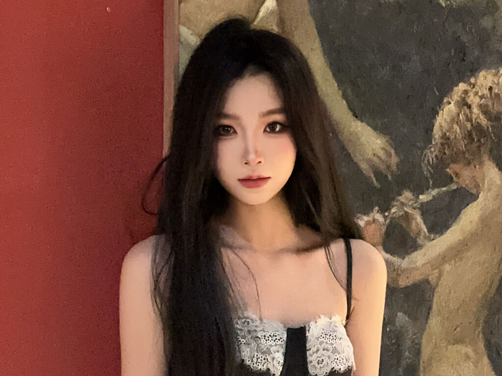LianaYu Desnudo