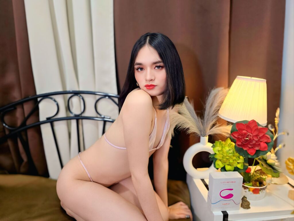 LianeMarie LiveJasmin