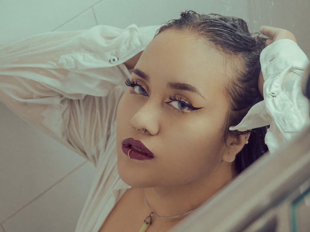 LiannaHalls Nude
