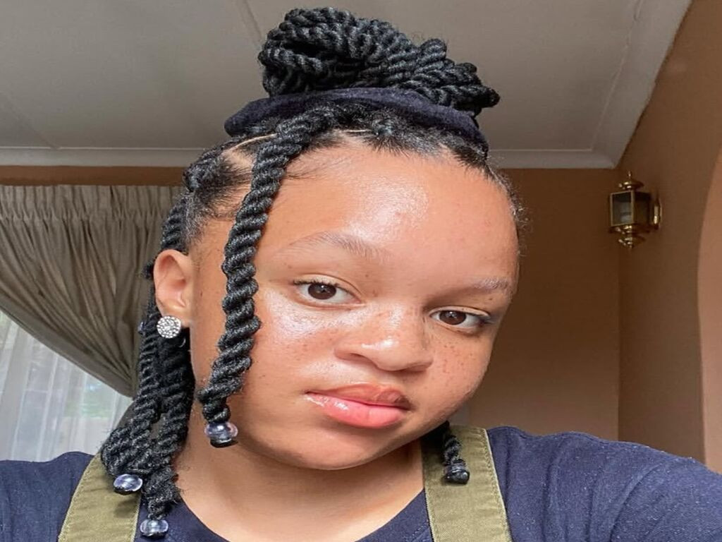 LillyPeachy LiveJasmin