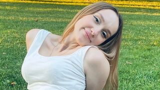 LilyCain Cam