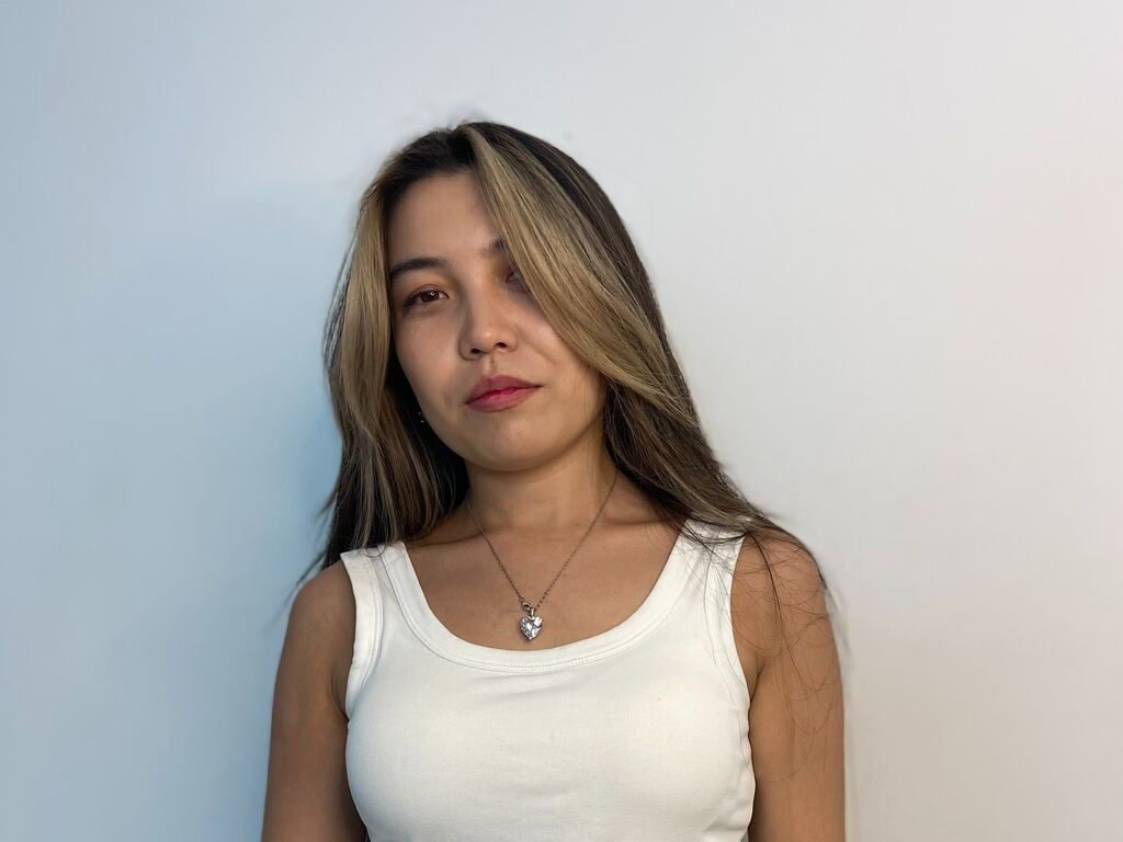 LinSunny LiveJasmin
