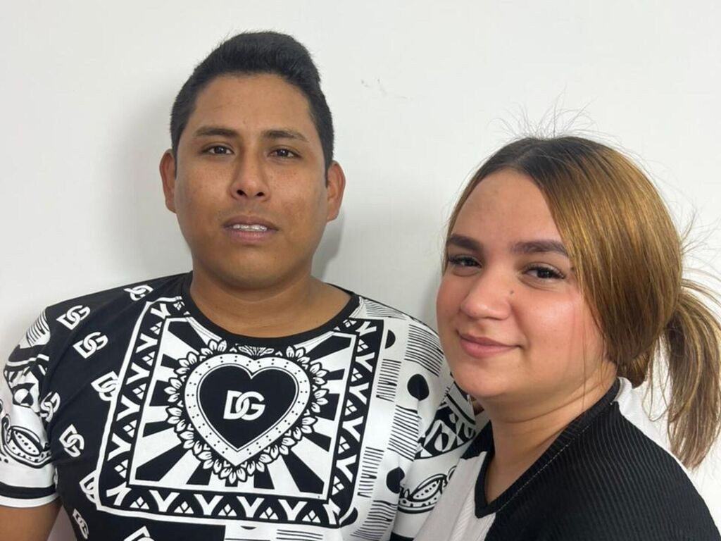 LissAndCarlos Desnudo