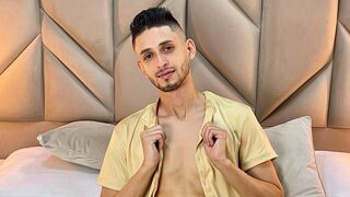 LoganBrooks Cam