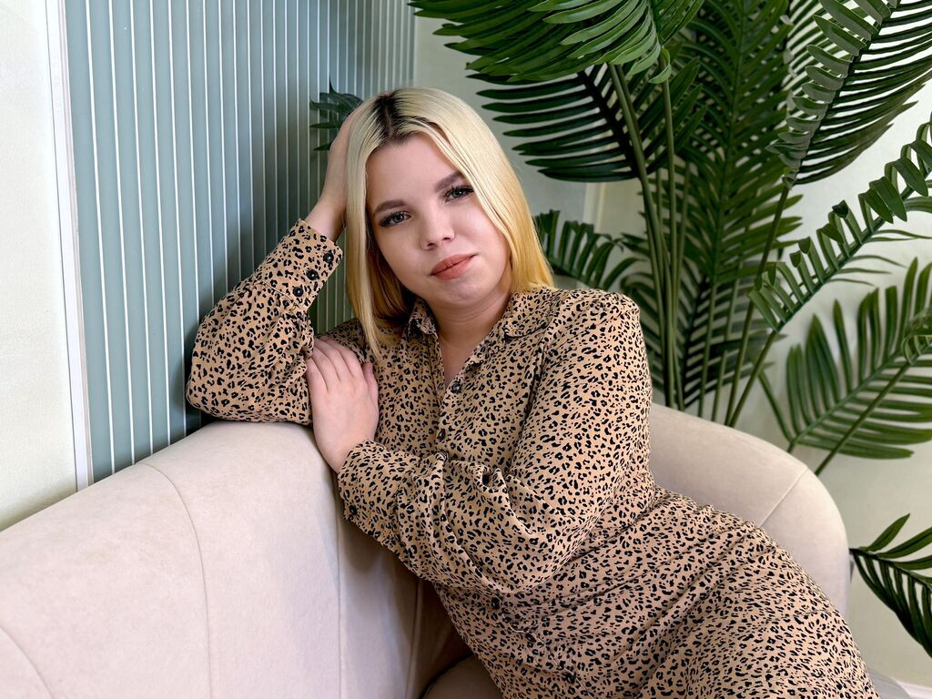 LoraHarpers LiveJasmin