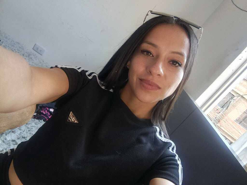 LorenBelle LiveJasmin