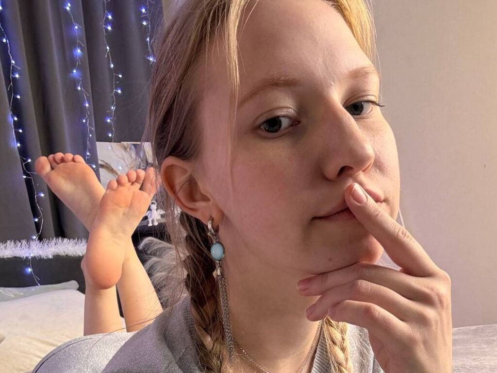 LorrieJuluke LiveJasmin