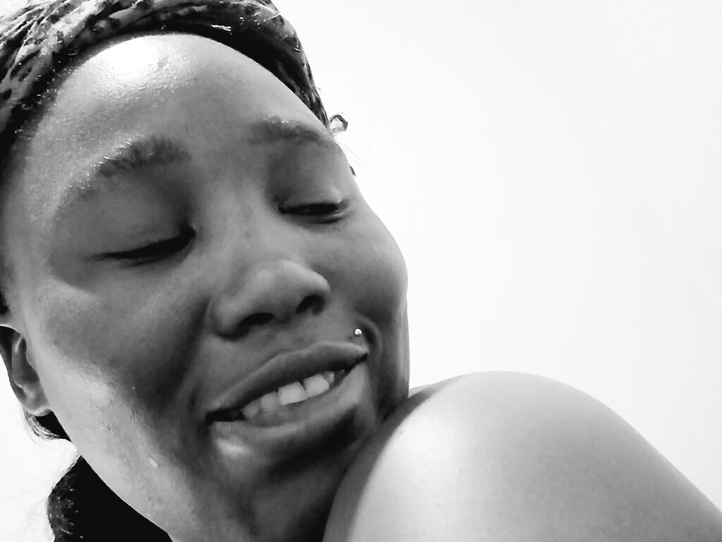 LouisBrown LiveJasmin