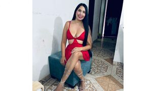 LuanaRuiz Cam