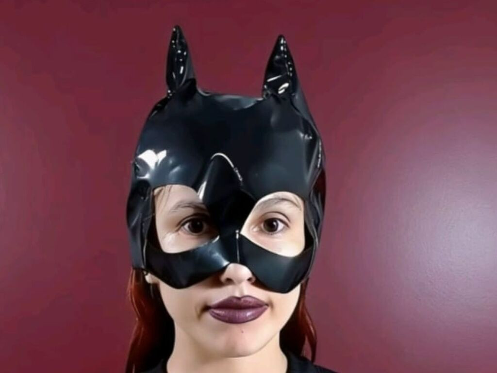 LucianaHoyers Desnudo