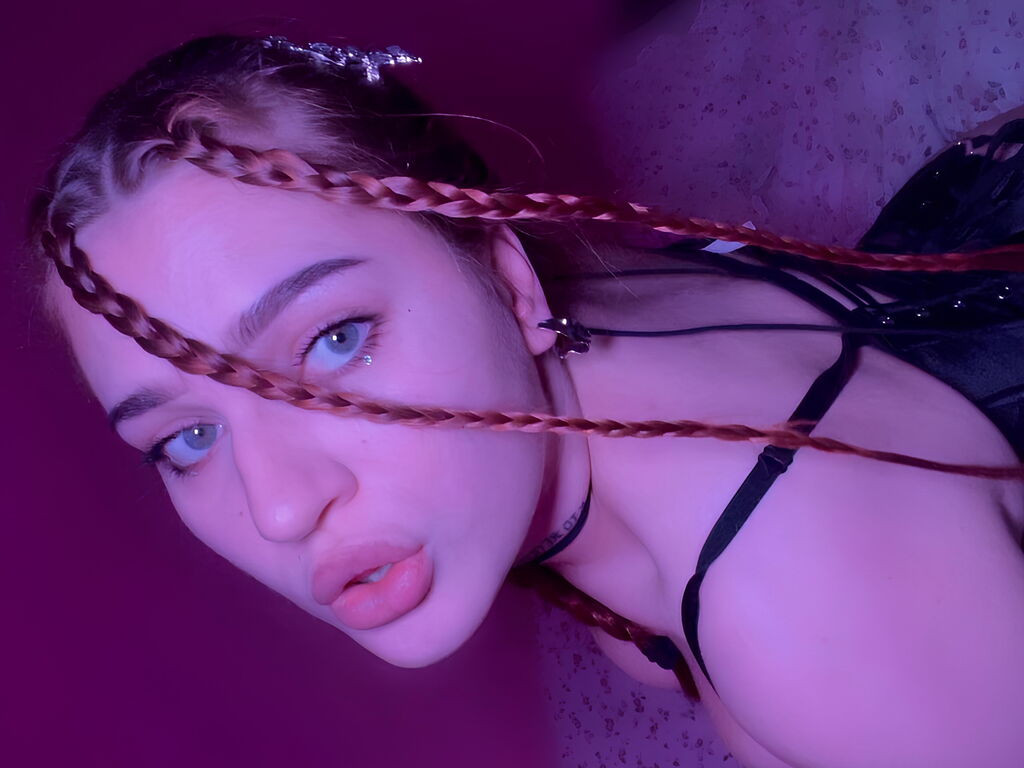 LucyLuice LiveJasmin