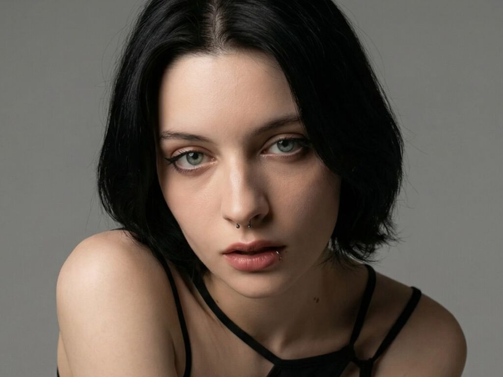LuisaFinell LiveJasmin