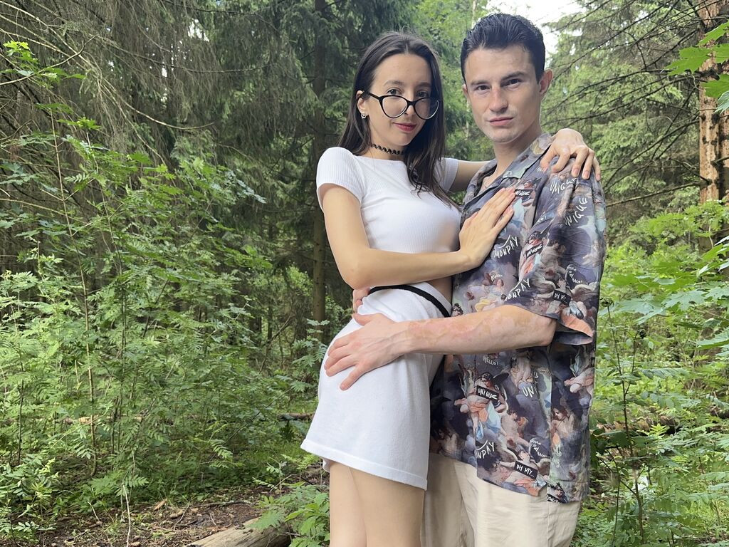 LuiseTony LiveJasmin