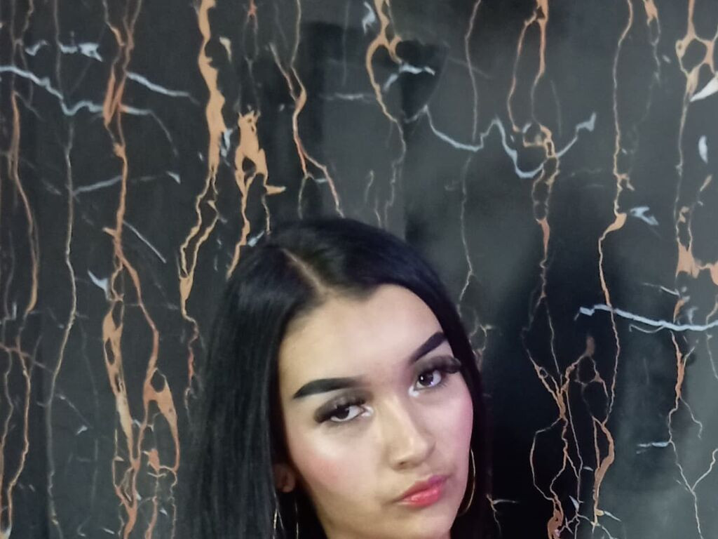 LunaArisona Desnudo