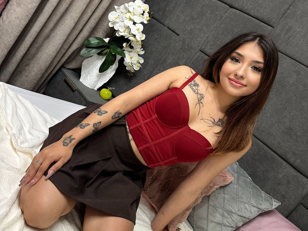 LunaMei LiveJasmin