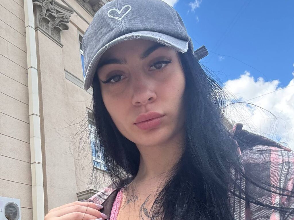 LunaRadiant LiveJasmin