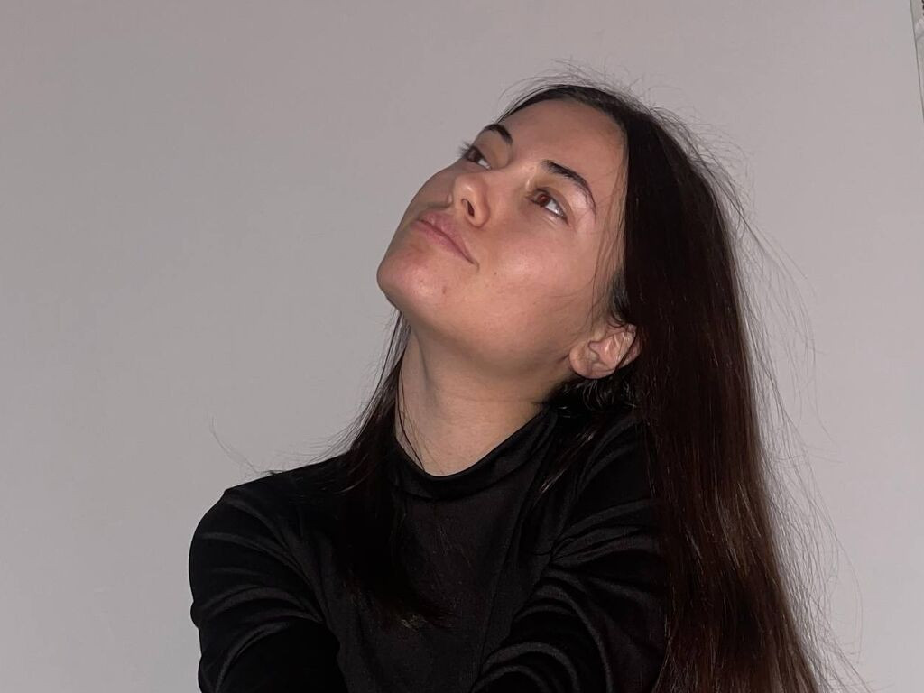 LunaRosalin LiveJasmin