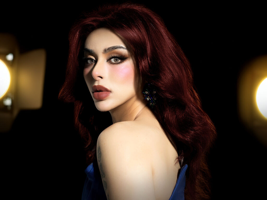 LunaRoyale LiveJasmin