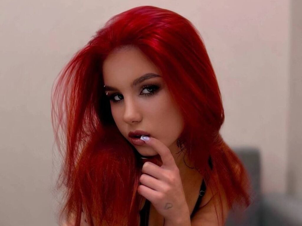 LunaTine LiveJasmin