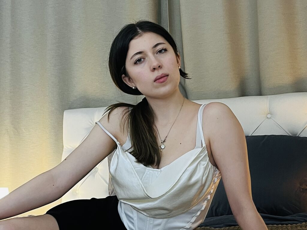 LunaaJames LiveJasmin