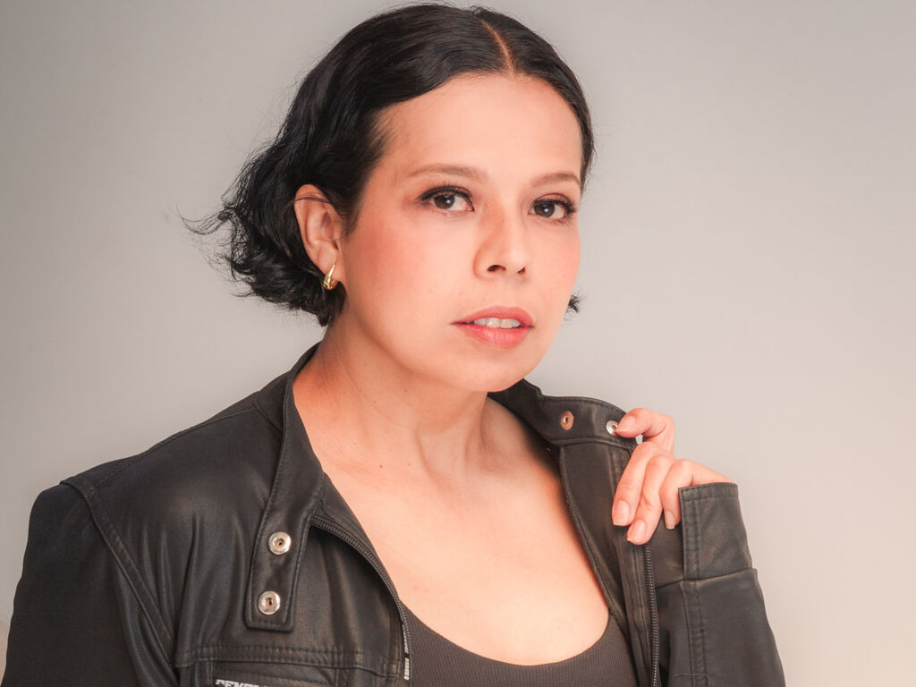 LunaaMorelli LiveJasmin