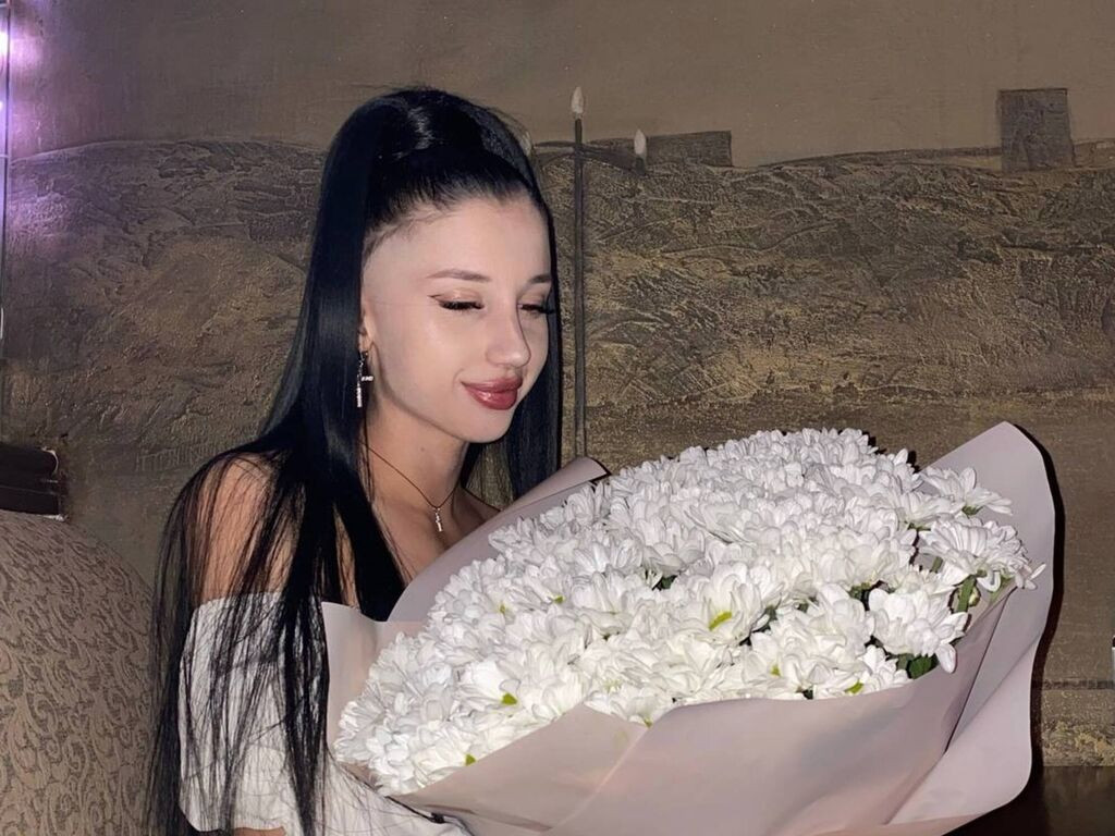 LusyDorensen LiveJasmin