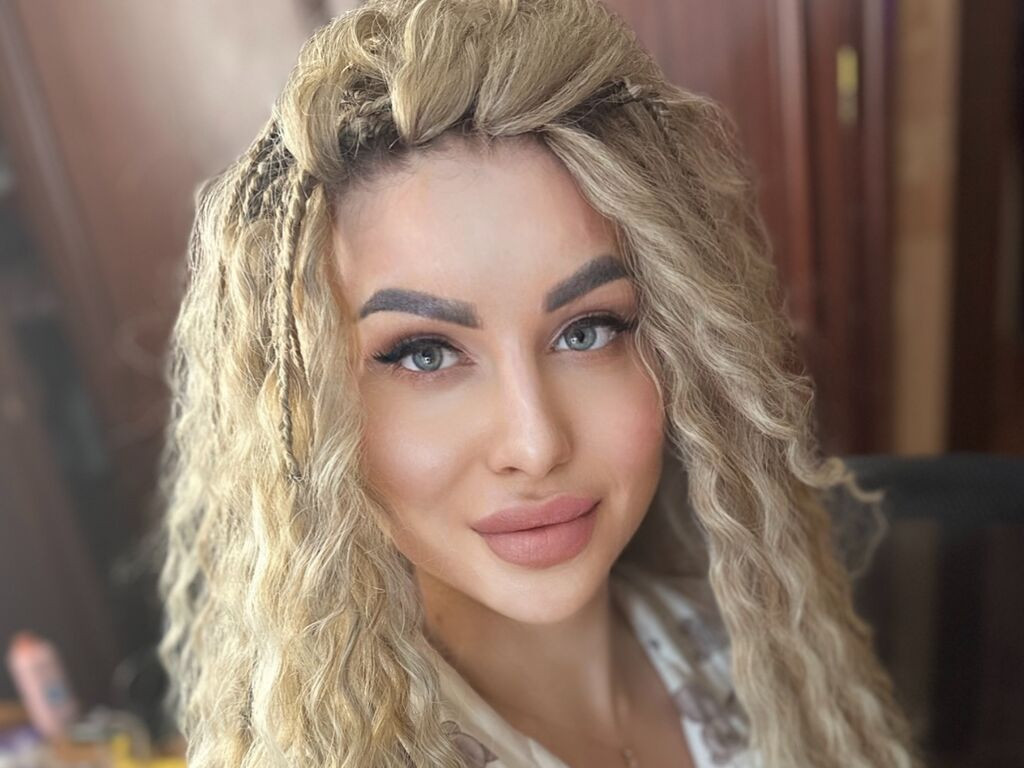 LuxeAnna Nude