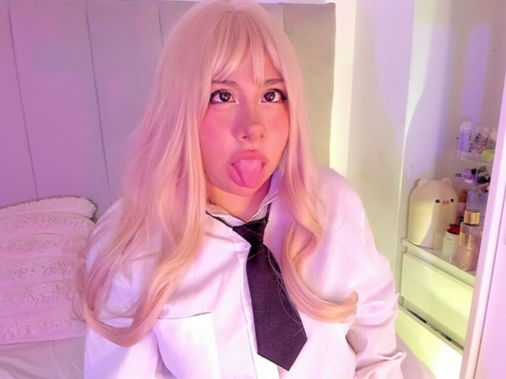 LyaSinclair LiveJasmin