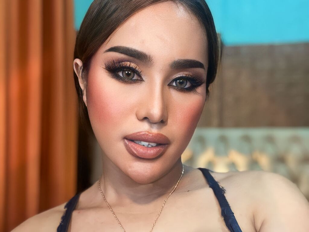 MadelineLappa LiveJasmin